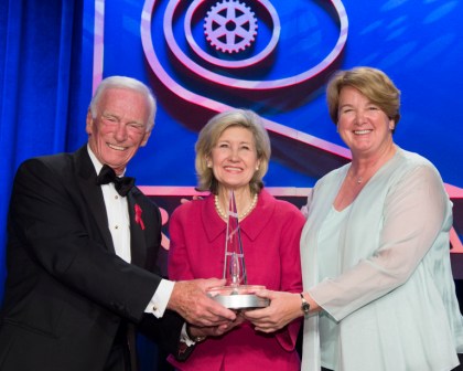 Presenter Cernan, NST Winner Hutchison, Nominator Lockheed Martin VP Joanne Maguire